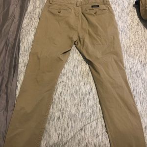 Banana Republic Men’s Skinny Fulton Chino 31x32